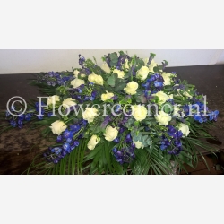 (afbeelding voor) Rouwstuk 26 wit blauw